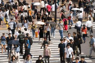 本赛季球队身价跌幅榜：曼联1.48亿欧高居榜首，那不勒斯次席