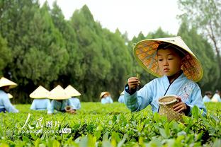 名记：湖人致力于提升后场来摆脱困境 高管认为穆雷是重点目标